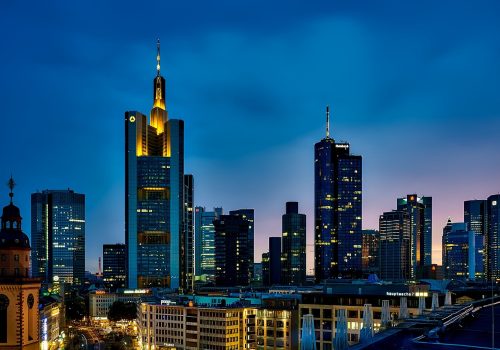 12019-buildings-1804481_1920