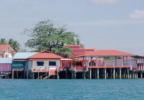 batam-shipyards-collapse-pandemic_1599712-266